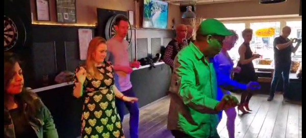 Universal Salsa Night @ Café Buiten - De Bilt, Peurs Universal Salsa te De Bilt Universal Salsa Night @ Café Buiten - De Bilt: Peurs Universal Salsa te De Bilt