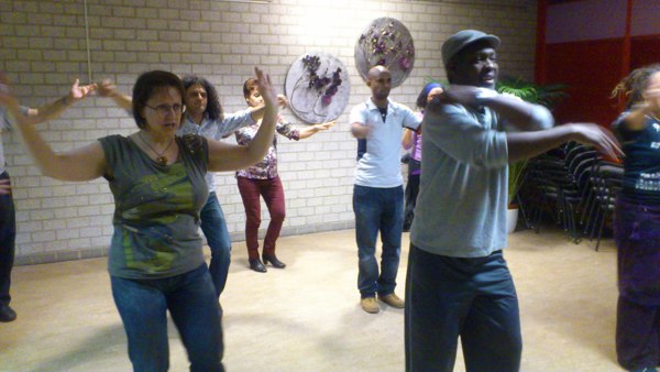 Peurs Universal Salsa , listen feel dance and enjoy in Café Buiten de Bilt, Peurs Universal Salsa te De Bilt Peurs Universal Salsa , listen feel dance and enjoy in Café Buiten de Bilt: Peurs Universal Salsa te De Bilt