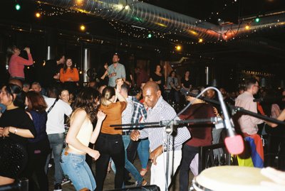 Salón Batiri: Latin The Hague te Den Haag