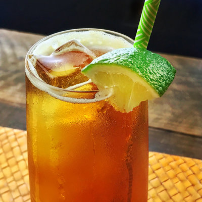 Uit Bermuda: The real Dark â€˜n Stormy cocktail.